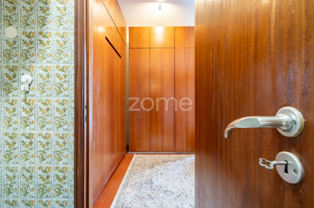 Apartamento T1 para Venda em Campanhã Foto 9