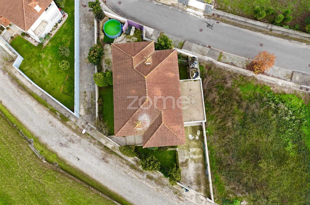 Moradia T3 para Venda em Gondifelos, Cavalões e Outiz Foto 38