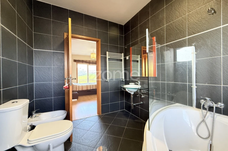 Moradia T3 para Venda em Gondifelos, Cavalões e Outiz Foto 21