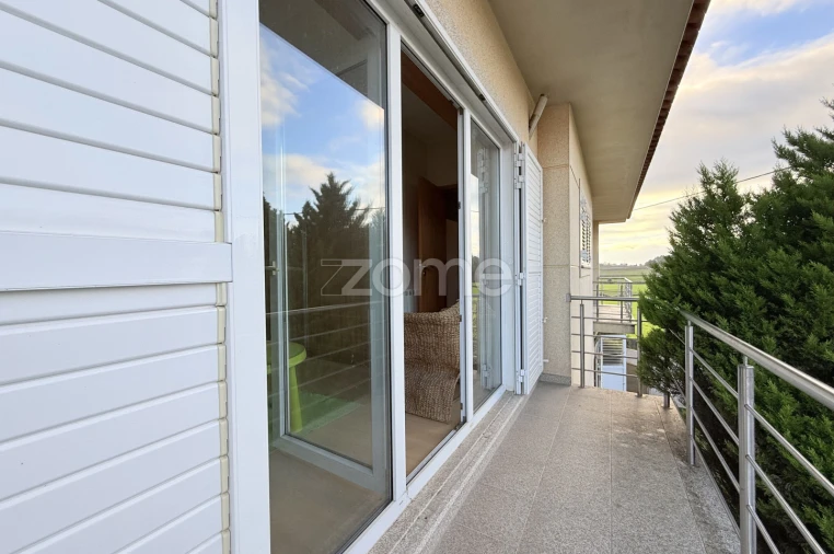 Moradia T3 para Venda em Gondifelos, Cavalões e Outiz Foto 29