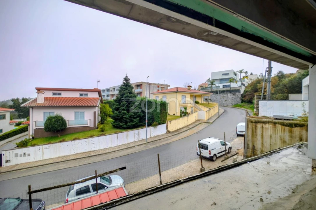 Moradia T3 para Venda em Brufe Foto 14