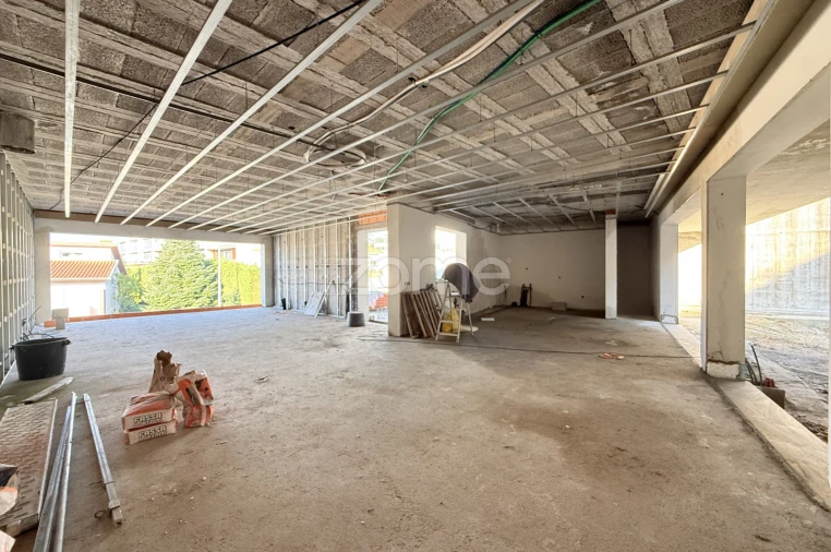 Moradia T3 para Venda em Brufe Foto 32