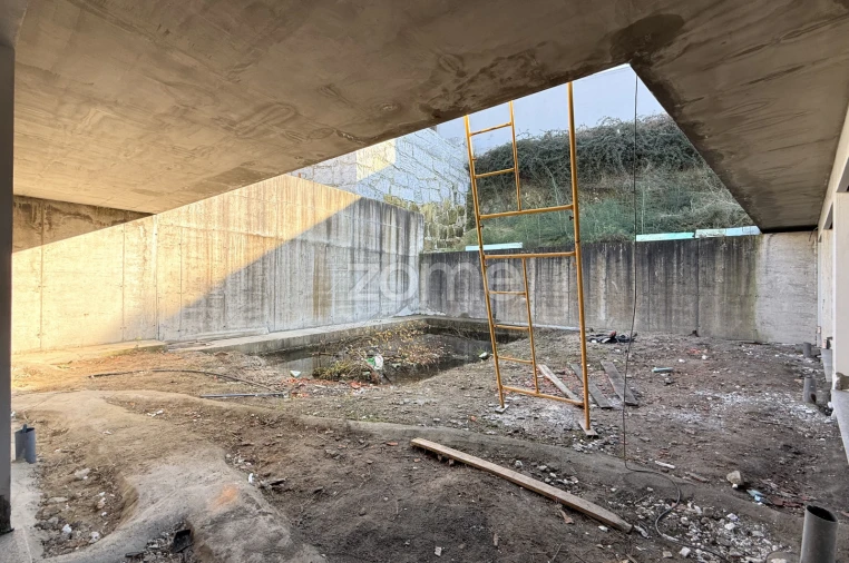 Moradia T3 para Venda em Brufe Foto 41