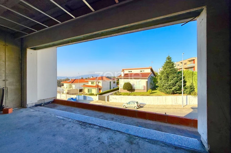 Moradia T3 para Venda em Brufe Foto 23