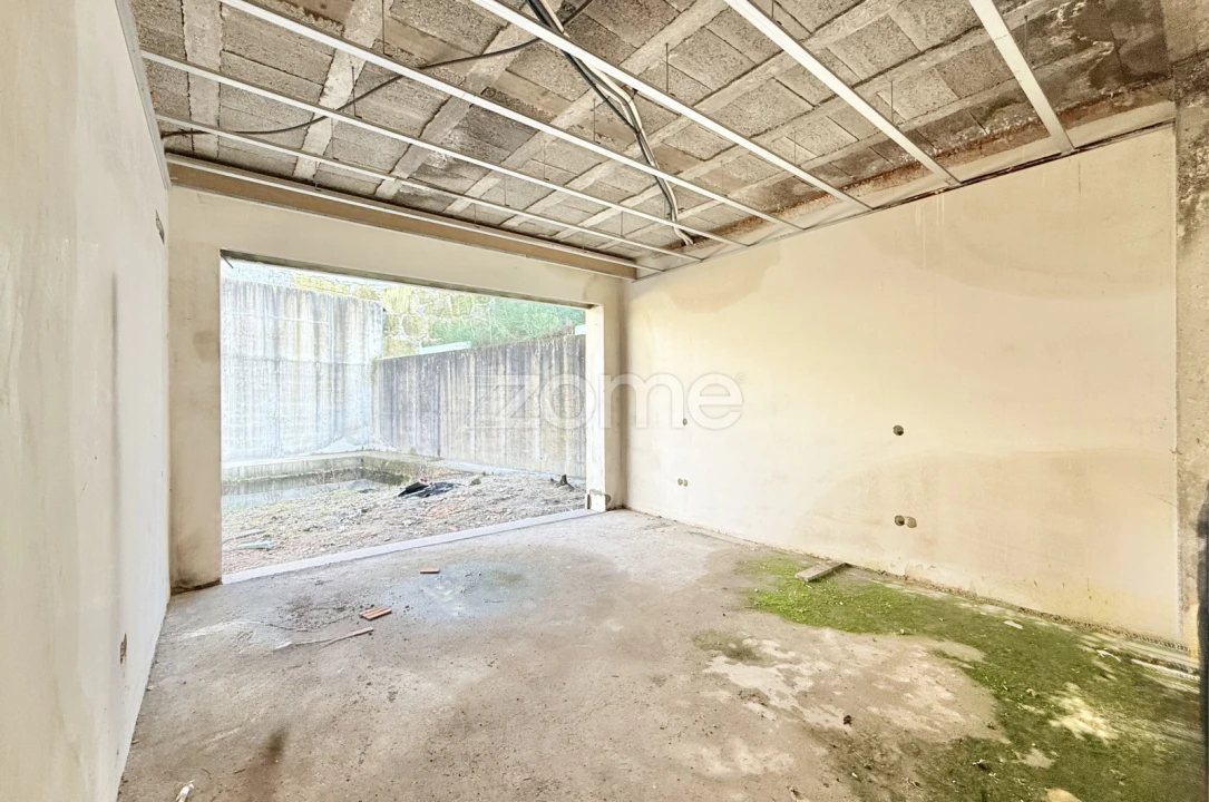 Moradia T3 para Venda em Brufe Foto 25