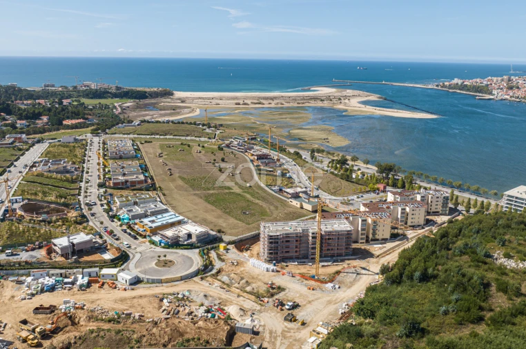 Moradia T4 para Venda em Canidelo Foto 56