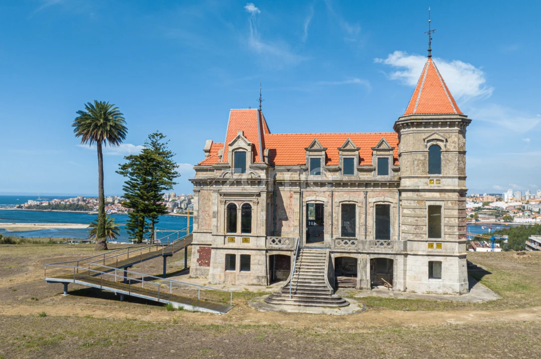 Moradia T4 para Venda em Canidelo Foto 59