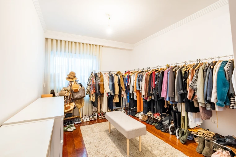 Apartamento T3 para Venda em Mafamude e Vilar do Paraíso Foto 27