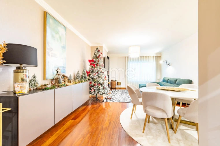 Apartamento T3 para Venda em Mafamude e Vilar do Paraíso Foto 9