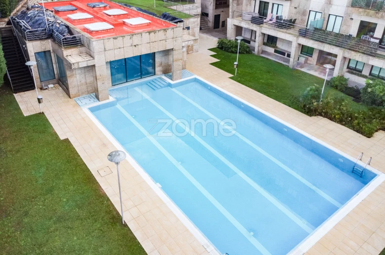 Apartamento T3 para Venda em Mafamude e Vilar do Paraíso Foto 34