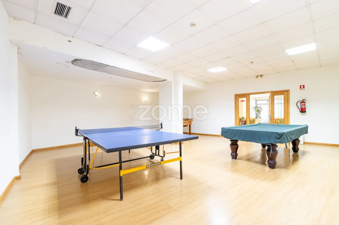 Apartamento T3 para Venda em Mafamude e Vilar do Paraíso Foto 41