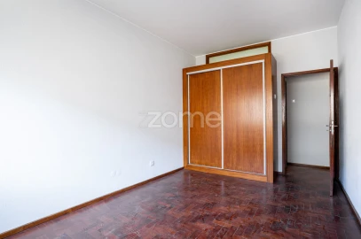 Apartamento T5 para Arrendamento em Cedofeita, Santo Ildefonso, Sé, Miragaia, São Nicolau e Vitória
