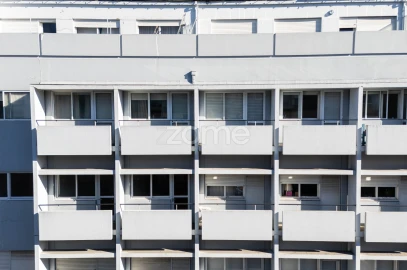 Apartamento T5 para Arrendamento em Cedofeita, Santo Ildefonso, Sé, Miragaia, São Nicolau e Vitória