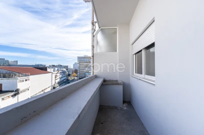 Apartamento T5 para Arrendamento em Cedofeita, Santo Ildefonso, Sé, Miragaia, São Nicolau e Vitória