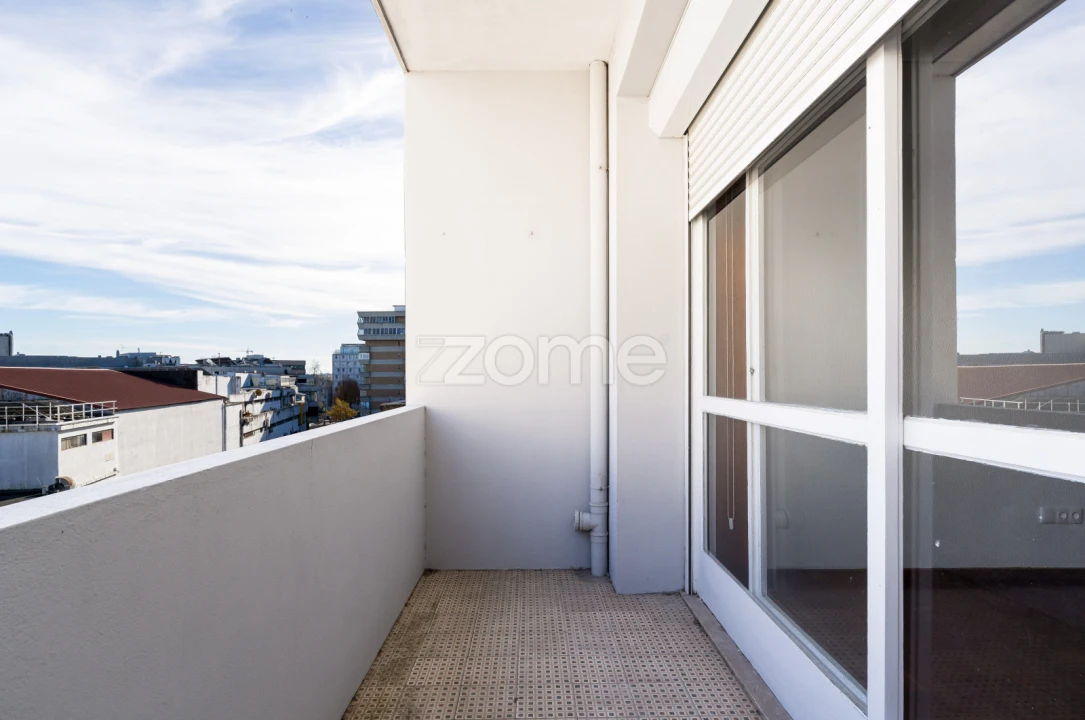 Apartamento T5 para Arrendamento em Cedofeita, Santo Ildefonso, Sé, Miragaia, São Nicolau e Vitória Foto 6