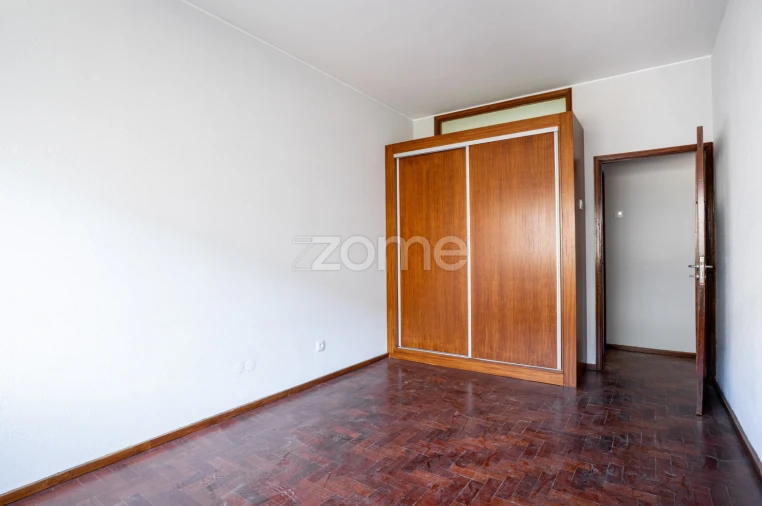 Apartamento T5 para Arrendamento em Cedofeita, Santo Ildefonso, Sé, Miragaia, São Nicolau e Vitória Foto 20