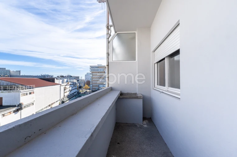Apartamento T5 para Arrendamento em Cedofeita, Santo Ildefonso, Sé, Miragaia, São Nicolau e Vitória Foto 9