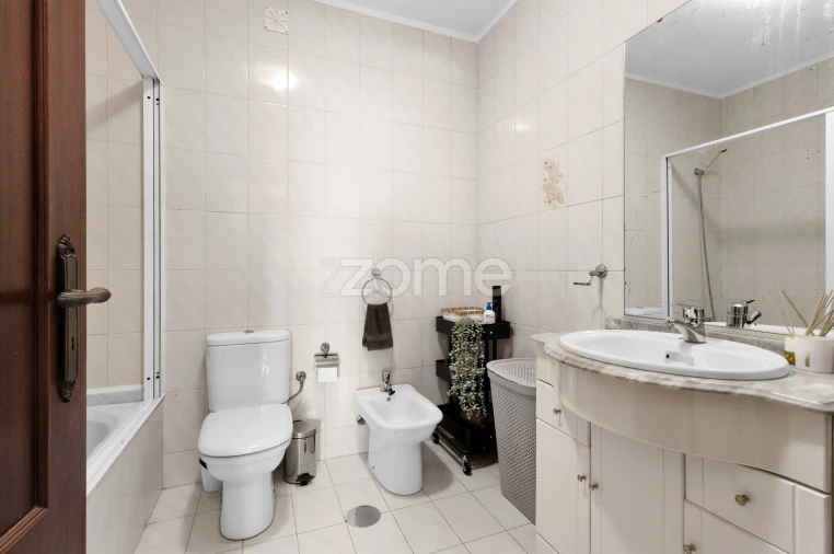 Apartamento T3 para Venda em Vila Chã Foto 20