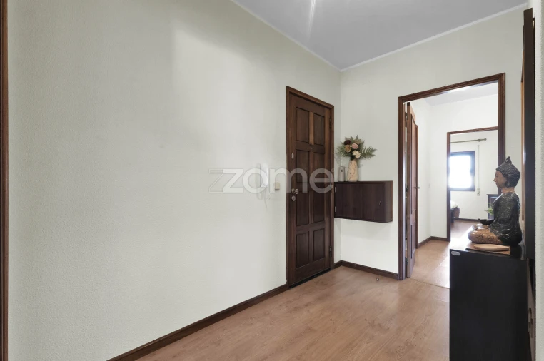 Apartamento T3 para Venda em Vila Chã Foto 11