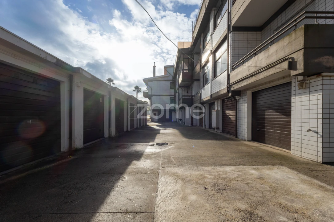 Apartamento T3 para Venda em Vila Chã Foto 24