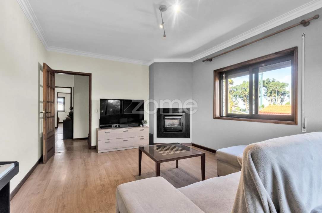 Apartamento T3 para Venda em Vila Chã Foto 2