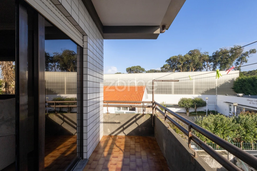 Apartamento T3 para Venda em Vila Chã Foto 4