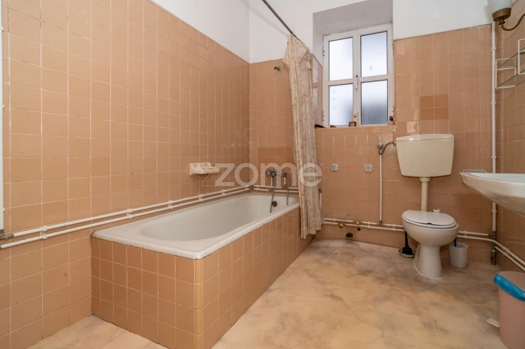 Moradia T12 para Venda em Buarcos Foto 44