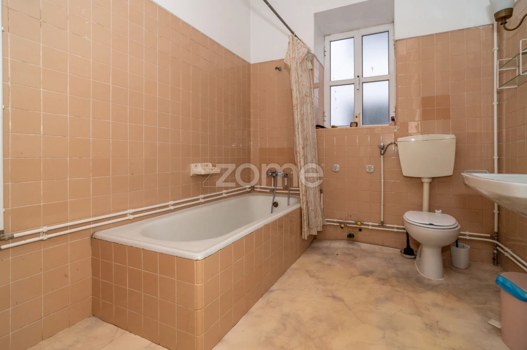 Moradia T12 para Venda em Buarcos Foto 44