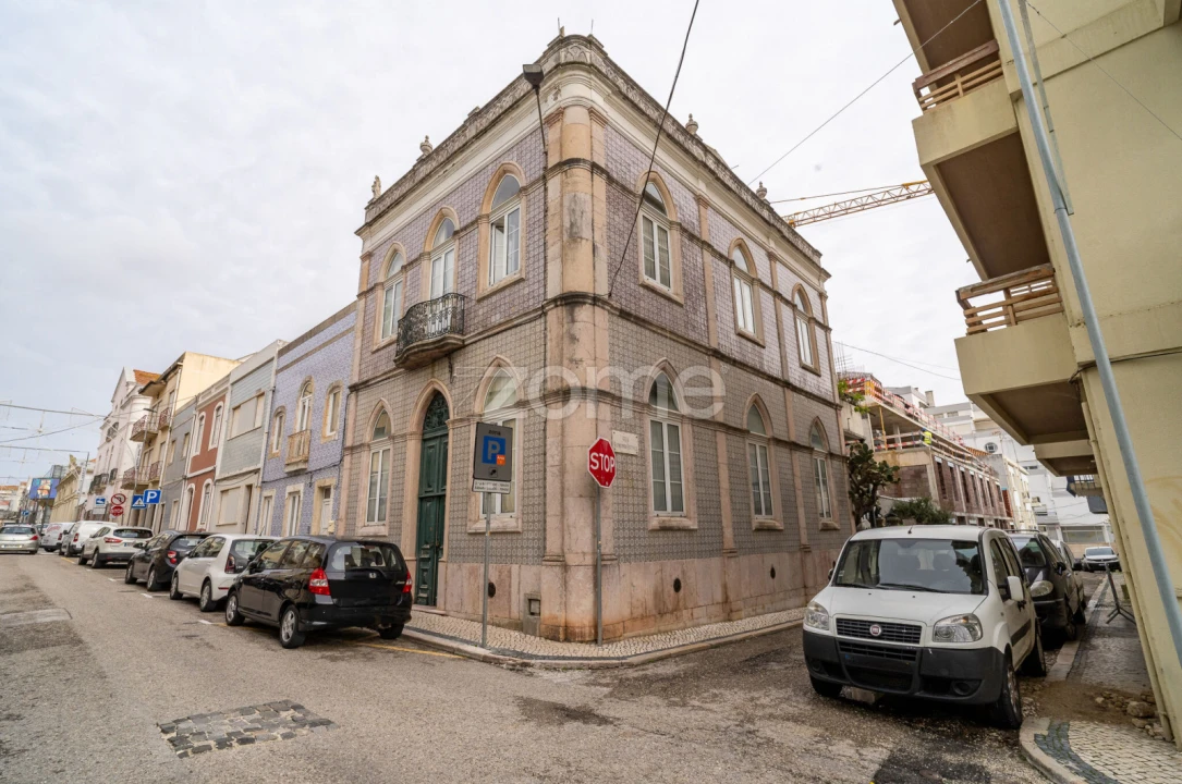 Moradia T12 para Venda em Buarcos Foto 3