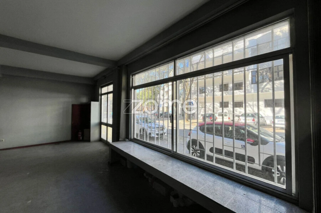 Negócio para Arrendamento em Viseu Foto 1