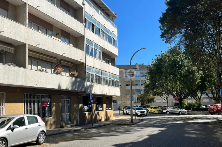 Negócio para Arrendamento em Viseu Foto 15