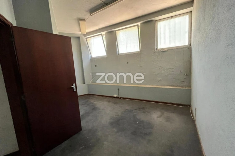 Negócio para Arrendamento em Viseu Foto 10