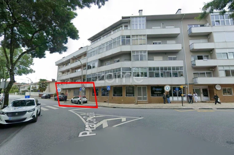 Negócio para Arrendamento em Viseu Foto 6