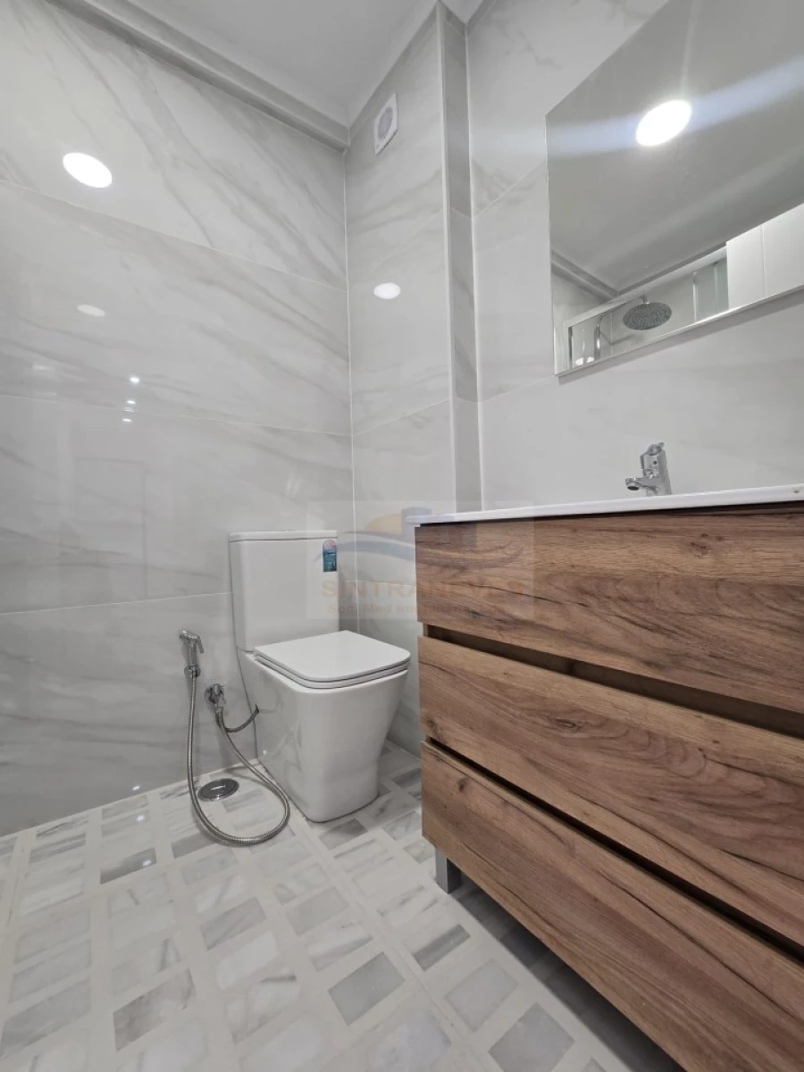 Apartamento T2 para Venda em Venteira Foto 4