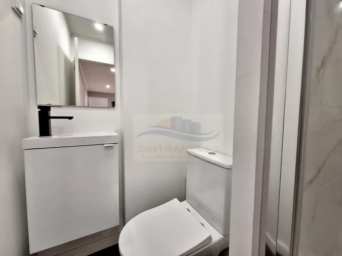 Apartamento T4 para Venda em Águas Livres Foto 12