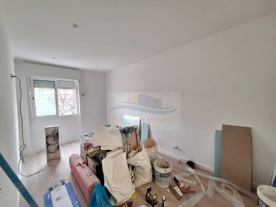 Apartamento T3 para Venda em Águas Livres Foto 8