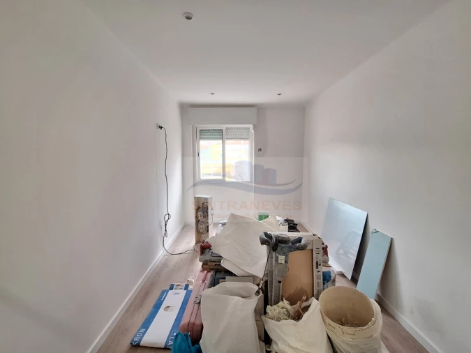 Apartamento T3 para Venda em Águas Livres Foto 10