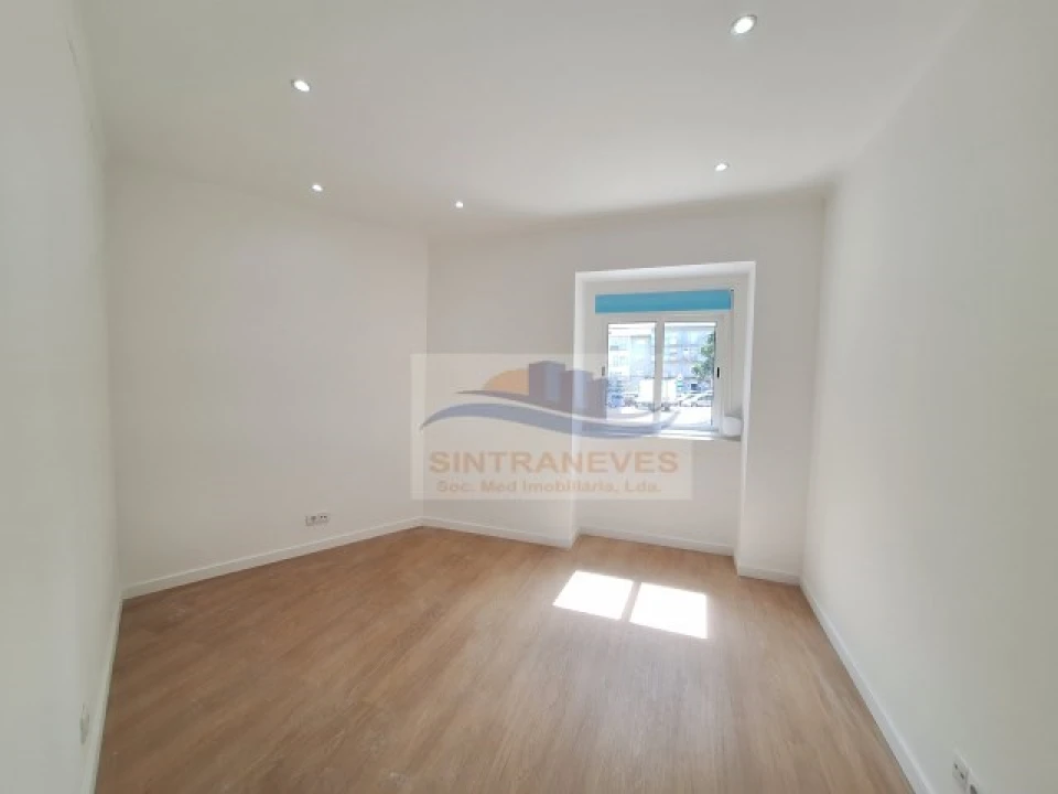 Apartamento T2 para Venda em Mina de Água Foto 9