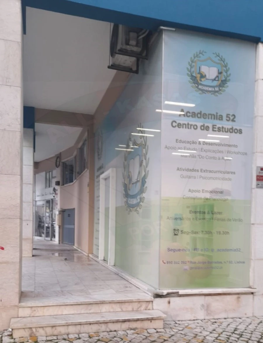 Apartamento T1 para Venda em Benfica Foto 5