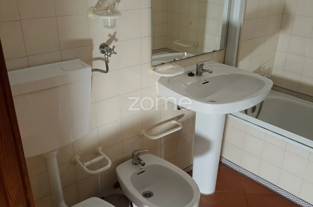 Moradia T3 para Arrendamento em Évora (São Mamede, Sé, São Pedro e Santo Antão) Foto 13