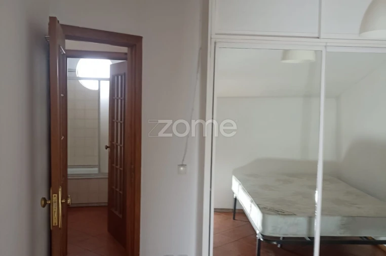 Moradia T3 para Arrendamento em Évora (São Mamede, Sé, São Pedro e Santo Antão) Foto 7