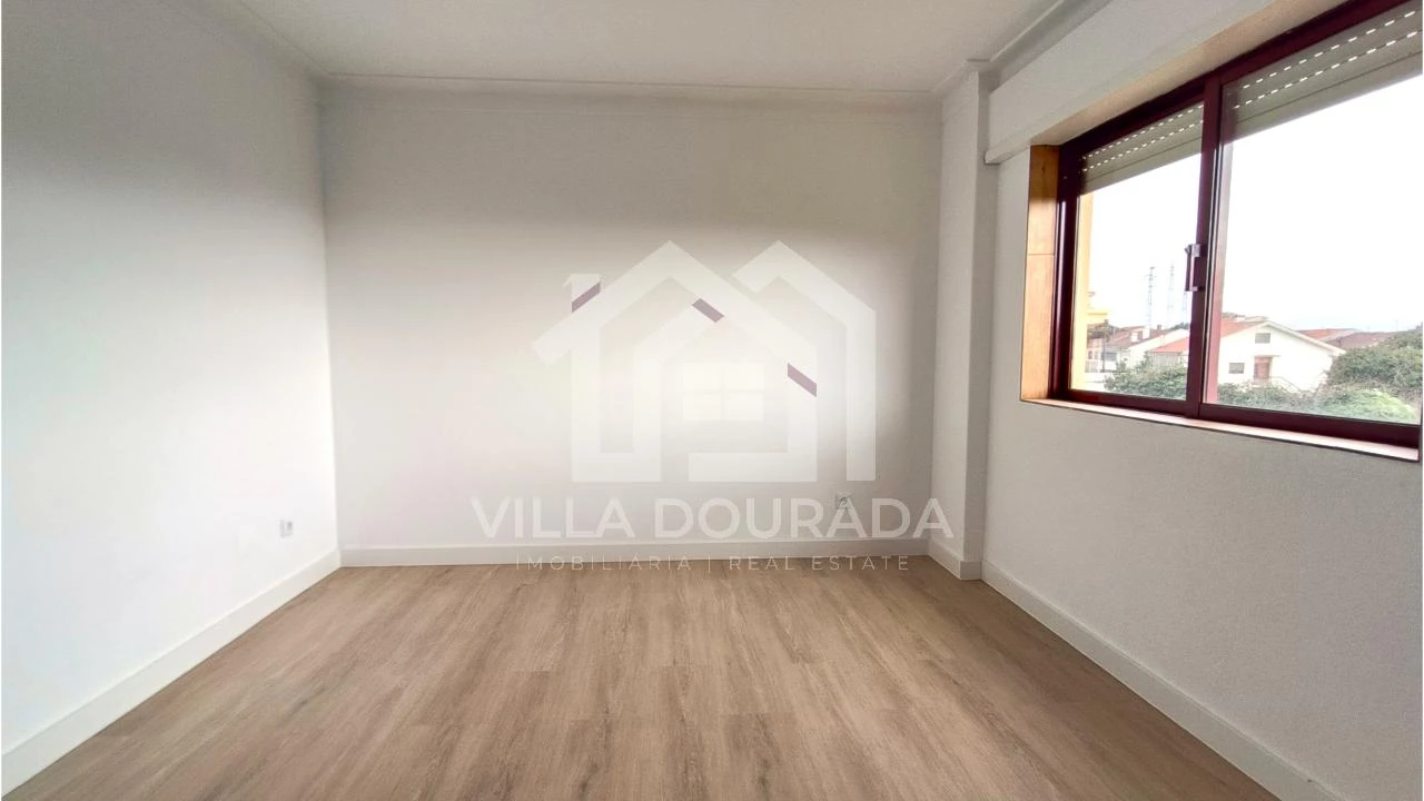 Apartamento T2 para Venda em Baguim do Monte (Rio Tinto) Foto 11