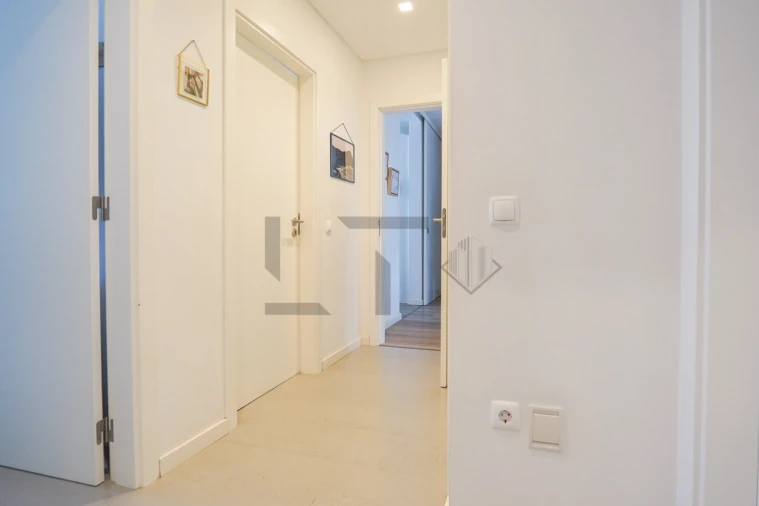 Apartamento T3 para Venda em Estrela Foto 10