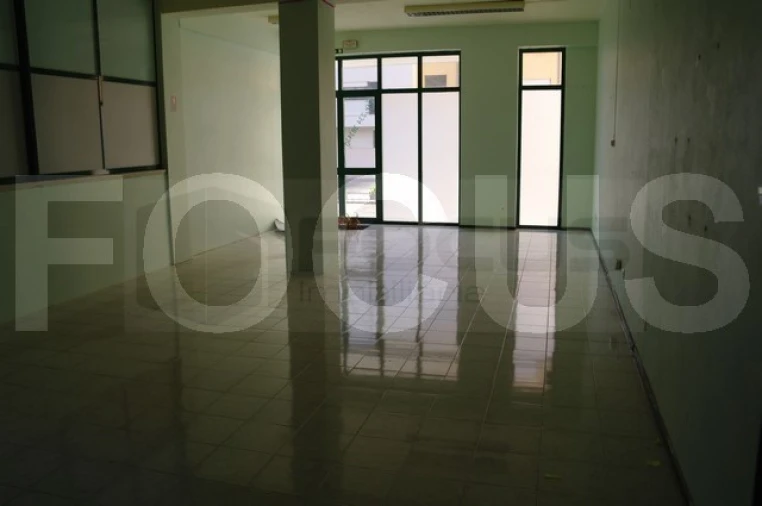 Loja para Arrendamento em Glória e Vera Cruz Foto 2