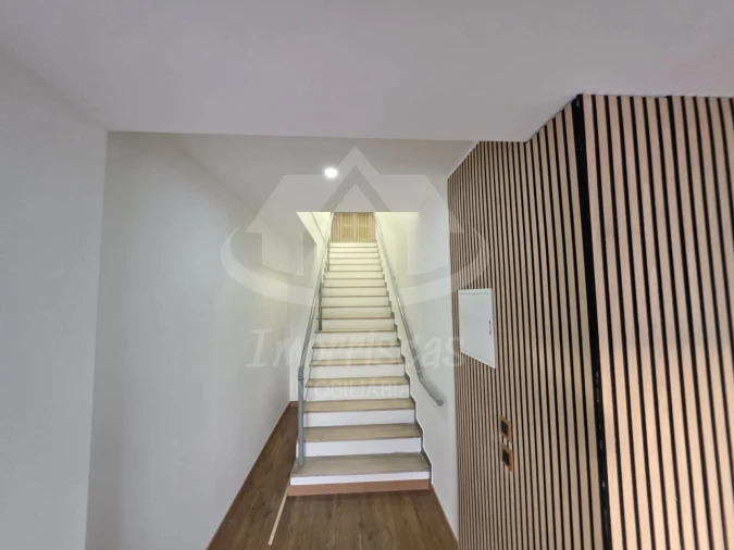 Escritório para Arrendamento em Santa Iria de Azoia, São João da Talha e Bobadela Foto 5