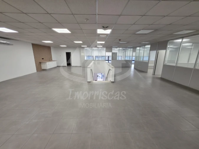 Escritório para Arrendamento em Santa Iria de Azoia, São João da Talha e Bobadela Foto 8