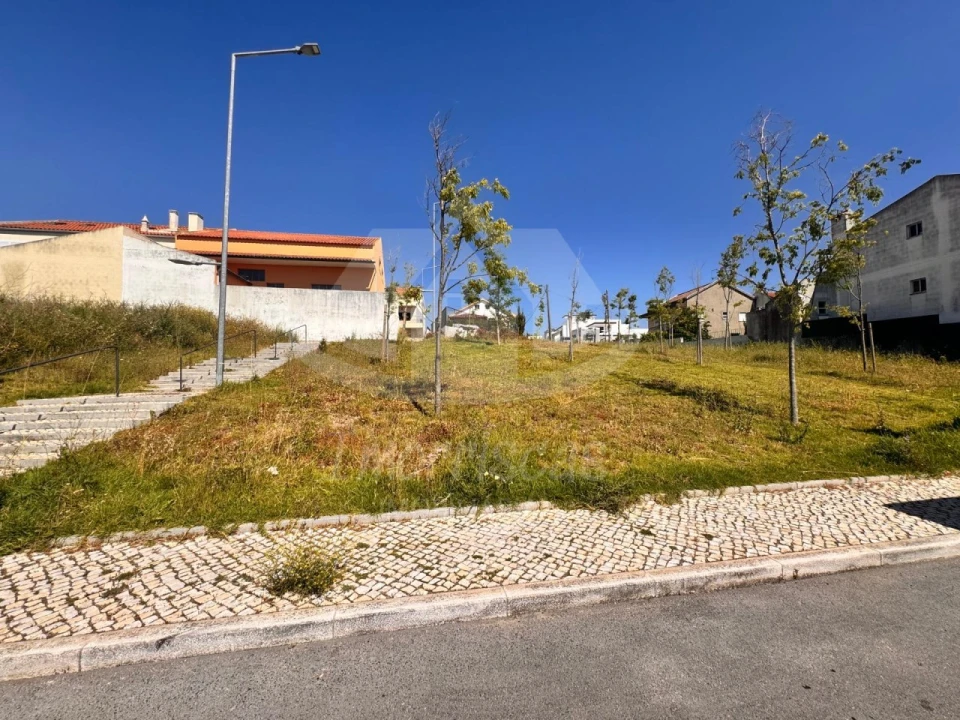 Terreno para Venda em Santa Iria de Azoia, São João da Talha e Bobadela Foto 9