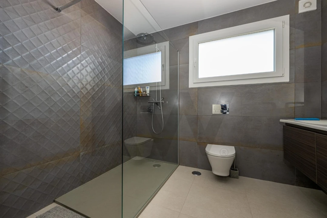 Moradia T3 para Venda em Sarilhos Grandes Foto 21