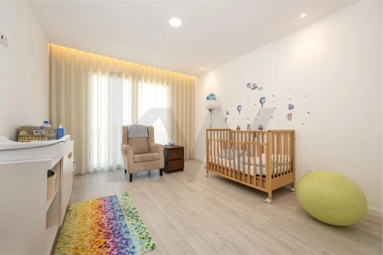 Moradia T3 para Venda em Sarilhos Grandes Foto 19