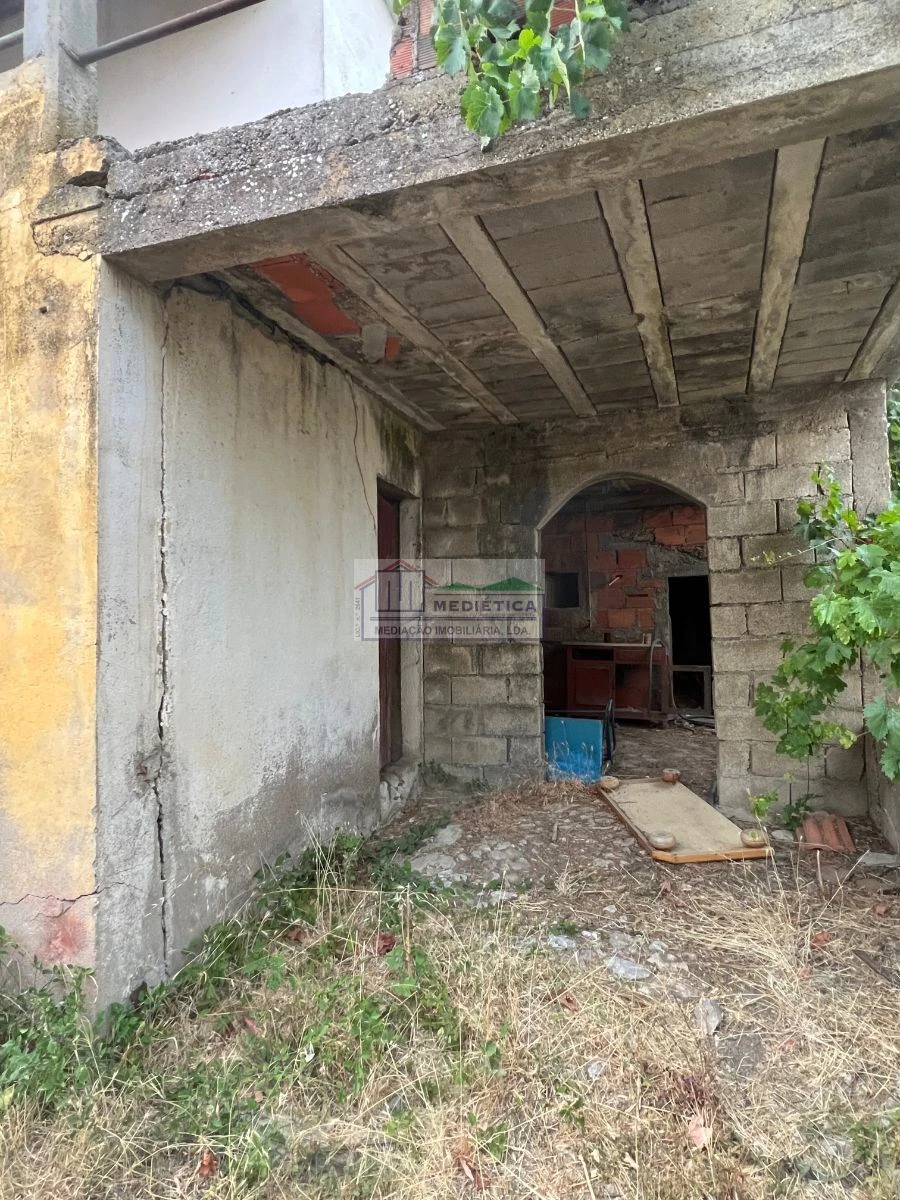 Moradia T4 para Venda em Agrobom, Saldonha e Vale Pereiro Foto 12